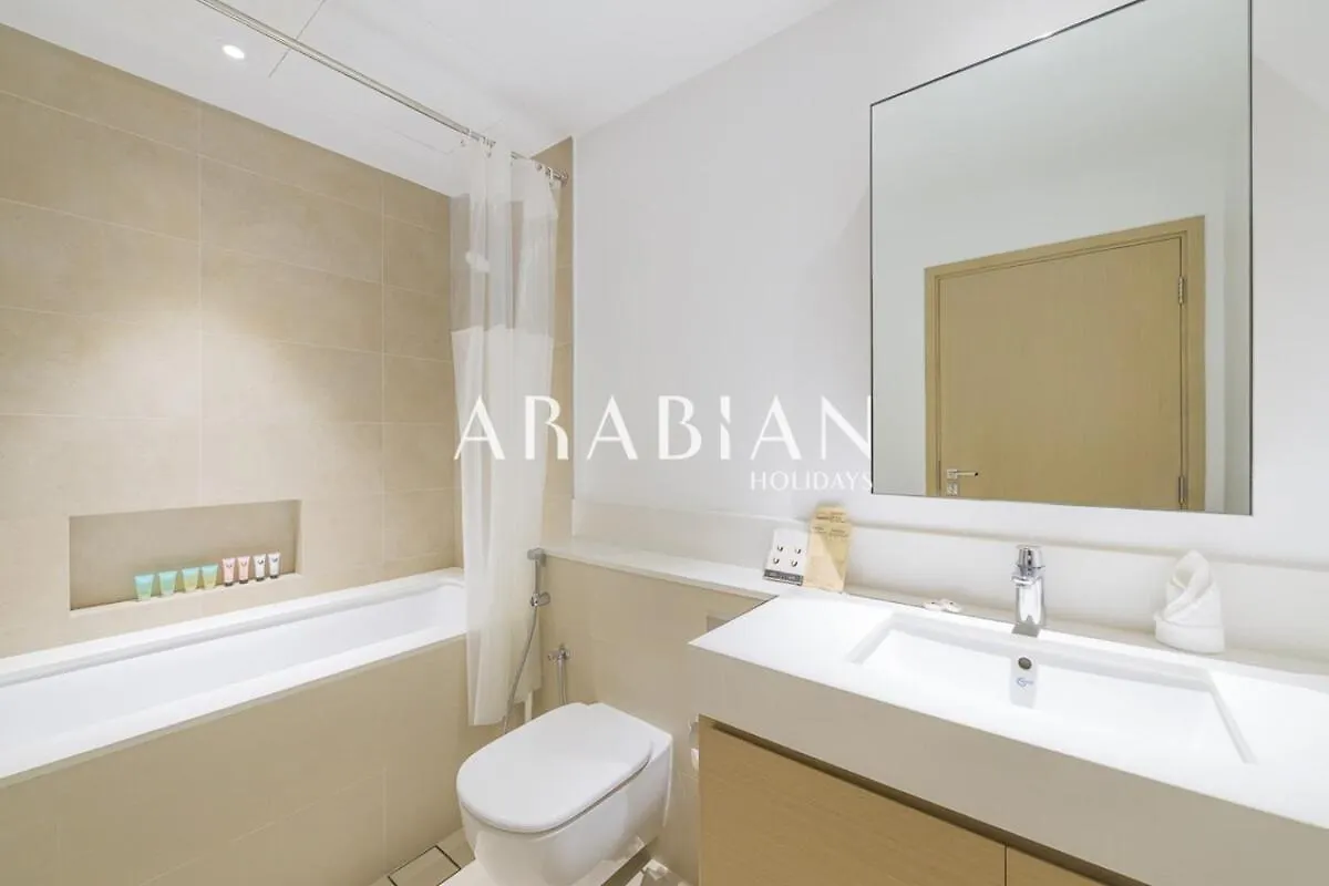 Sophisticated 1Br With City View In Creek Harbor Dubai Apartment
